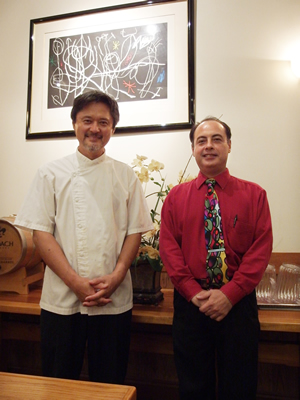 オーナーシェフの小林さんと、チーフサーバーのジミーさん