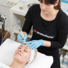 セレブに人気のフェイシャル等がお得に！ アジアパシフィック美容整形外科1月のキャンペーン