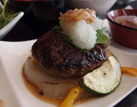 カイワ 鉄板＆寿司 ハンバーグステーキ定食 