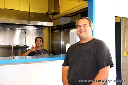 アロハテラス・ロコモコ エグゼクティブシェフのケオラ・カナムさん