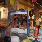 ハワイ発のキュートなキャラ シャーカ誕生20周年！