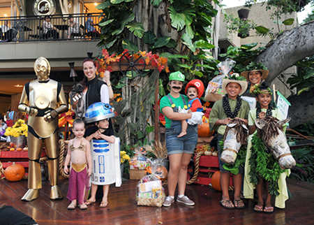 ロイヤルハワイアンセンターのハロウィン仮装イベント