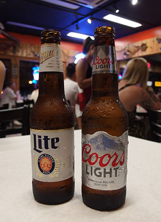 ハワイのケイジャンのお店 Raging Crab