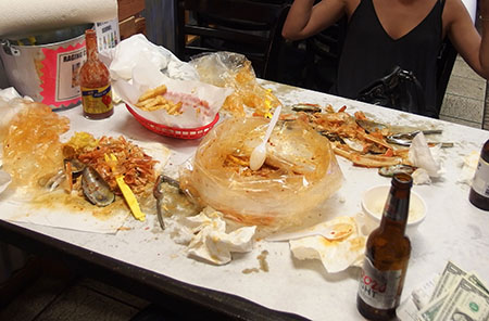 ハワイのケイジャンのお店 Raging Crab