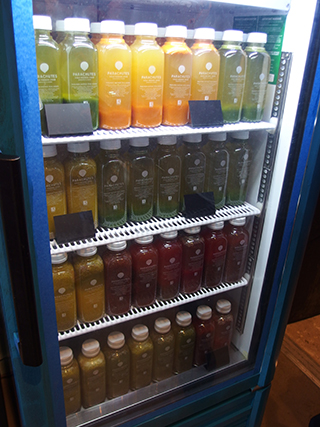 ハワイ モンサラット通りの新しいカフェ サニーデイズ