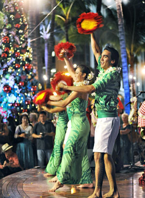 ロイヤルハワイアンセンター クリスマスツリー点灯式