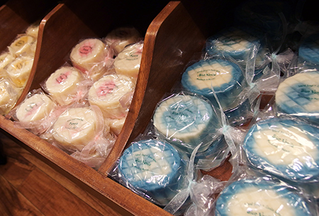 アイランドロイヤルハワイアンセンターのソープ＆キャンドルワークス 移転オープン