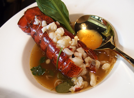 ノイタイキュイジーヌハワイ トムヤムロブスター 