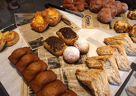 アラモアナEwaWing グロリアジーンズコーヒー