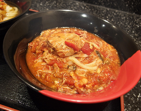 アラモアナセンターの安いランチ 讃岐うどん 伊予製麺