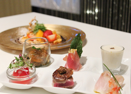 KAIWA 鉄板＆寿司の クリスマス スペシャルコース