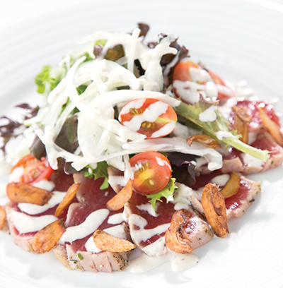 タオルミーナの新ランチメニュー シアード・アヒ・サラダ