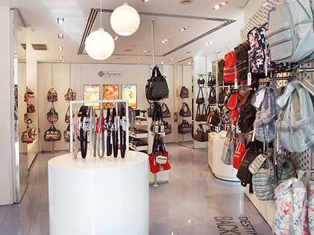 レスポートサック ワイキキ店