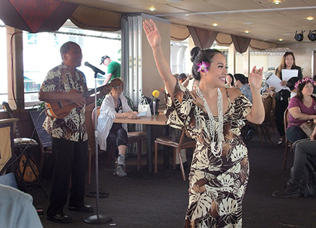 スターオブホノルル号のハワイホエールウォッチング