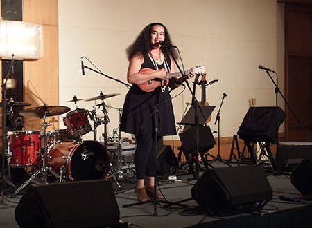 ウクレレミュージアムベネフィットコンサート カイナニカハウナエレ