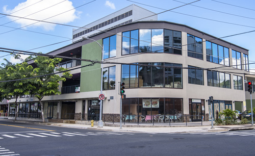 アラモアナにオープンしたカラオケ店 ハワイボイス KTV＆ラウンジ