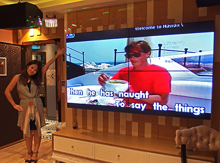 アラモアナにオープンしたカラオケ店 ハワイボイス KTV＆ラウンジ