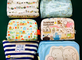 ハワイ博文堂書店 すみっコぐらしのポーチ