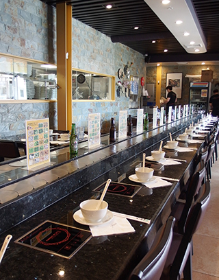 ハワイ初の回転しゃぶしゃぶ ハワイポット