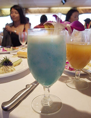 スターオブホノルル サンセットディナークルーズ