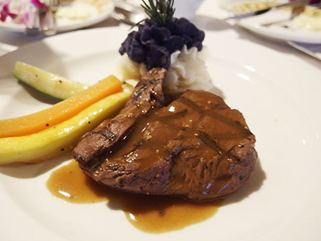 スターオブホノルル サンセットディナークルーズ