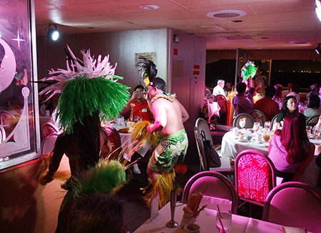 スターオブホノルル サンセットディナークルーズ