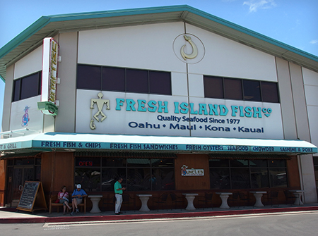 ハワイの人気シーフードレストラン アンクルズフィッシュマーケット