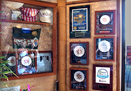 ハワイの人気シーフードレストラン アンクルズフィッシュマーケット