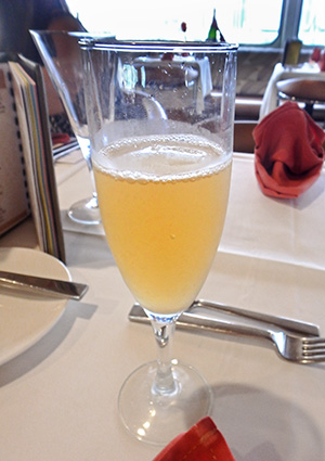 スターオブホノルル ファイブスターサンセットディナー＆ジャズ