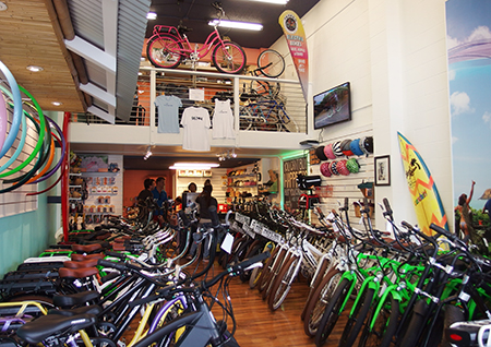 ペデゴ電気自転車でカイルア＆ラニカイをサイクリング