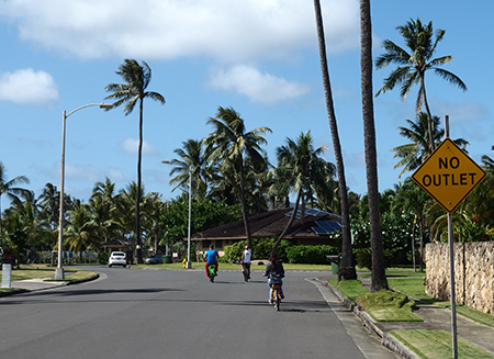 ペデゴ電気自転車でカイルア＆ラニカイをサイクリング