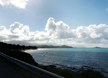 ペデゴ電気自転車でカイルア＆ラニカイをサイクリング