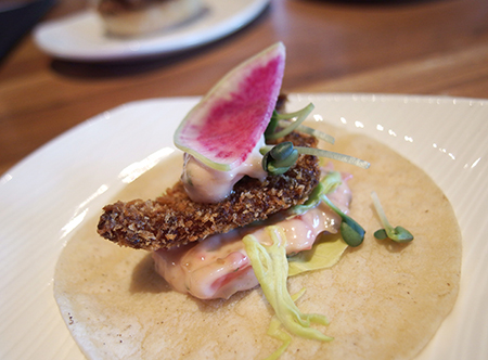 スカイワイキキ アヒフィッシュタコス