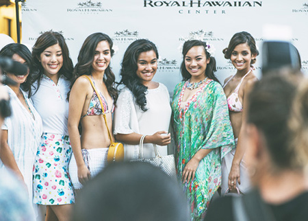 ロイヤルハワイアンセンターで無料ファッションショー