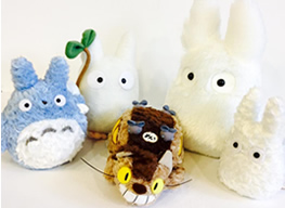 ハワイ博文堂書店 スタジオジブリのぬいぐるみ