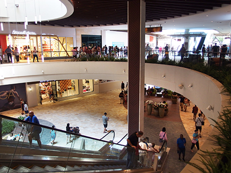 インターナショナルマーケットプレイス