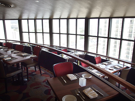 トップオブワイキキの50周年新メニュー