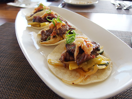 トップオブワイキキの50周年新メニュー