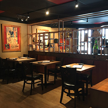 ハワイの居酒屋やっちゃば 店内